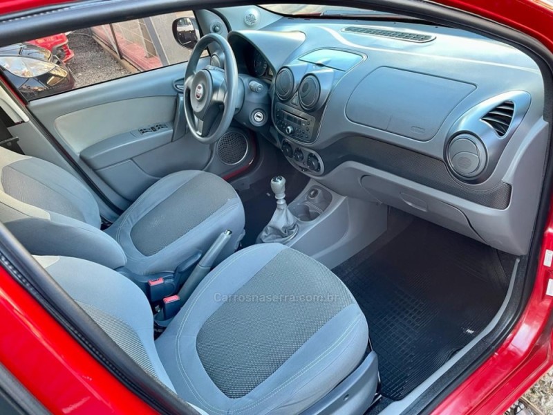 PALIO 1.6 MPI ESSENCE 16V FLEX 4P MANUAL - 2013 - BOM RETIRO DO SUL