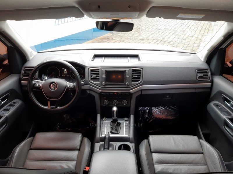 AMAROK 3.0 V6 TDI HIGHLINE CD DIESEL 4MOTION AUTOMÁTICO - 2019 - VACARIA