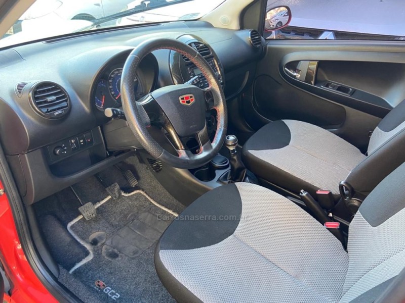 GC2 1.0 GL 12V GASOLINA 4P MANUAL - 2015 - CANELA