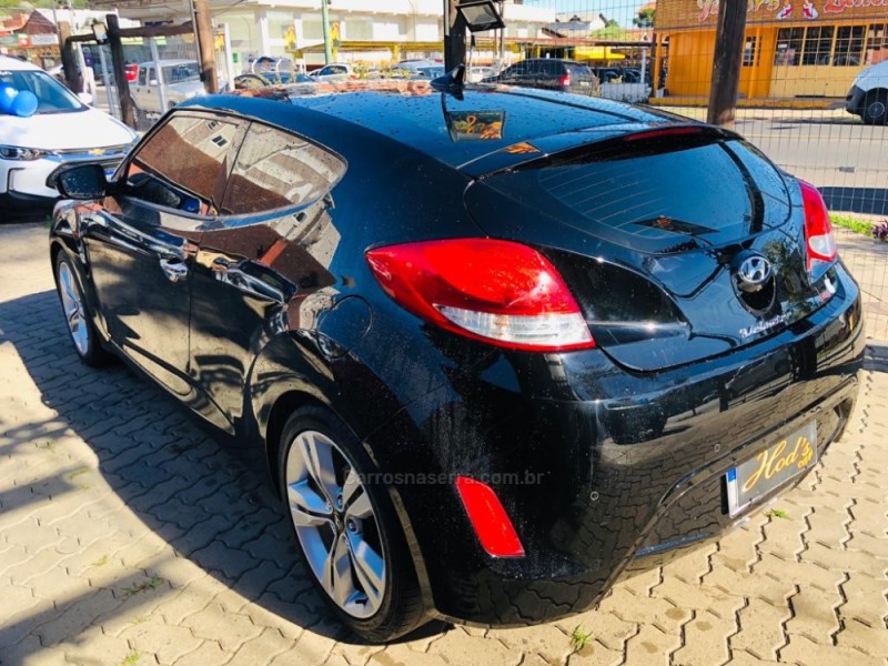 VELOSTER 1.6 16V GASOLINA 3P AUTOMÁTICO - 2013 - CANELA