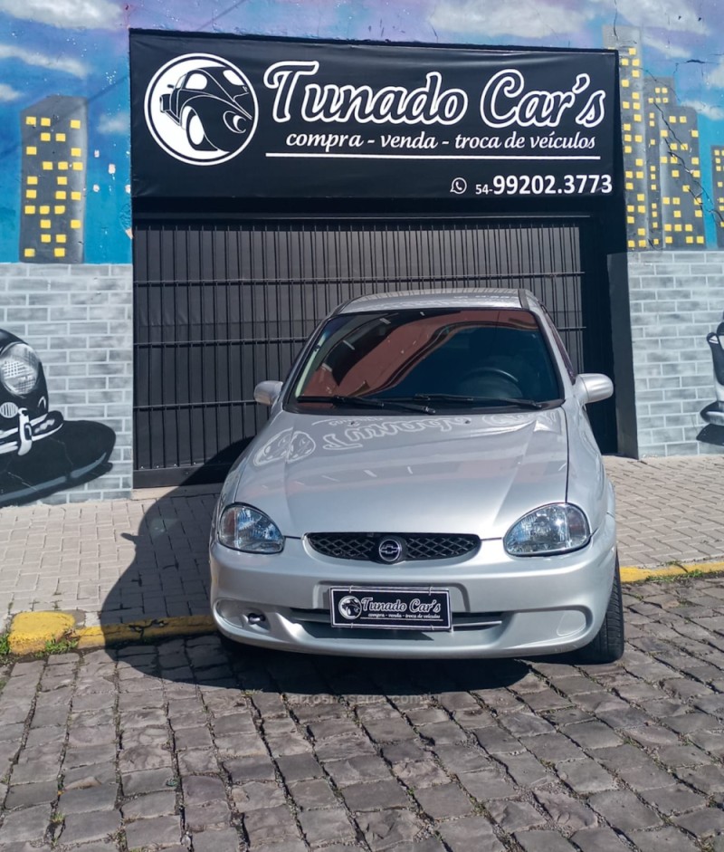 CORSA 1.0 MPFI MILENIUM II SEDAN 8V GASOLINA 4P MANUAL - 2002 - CAXIAS DO SUL