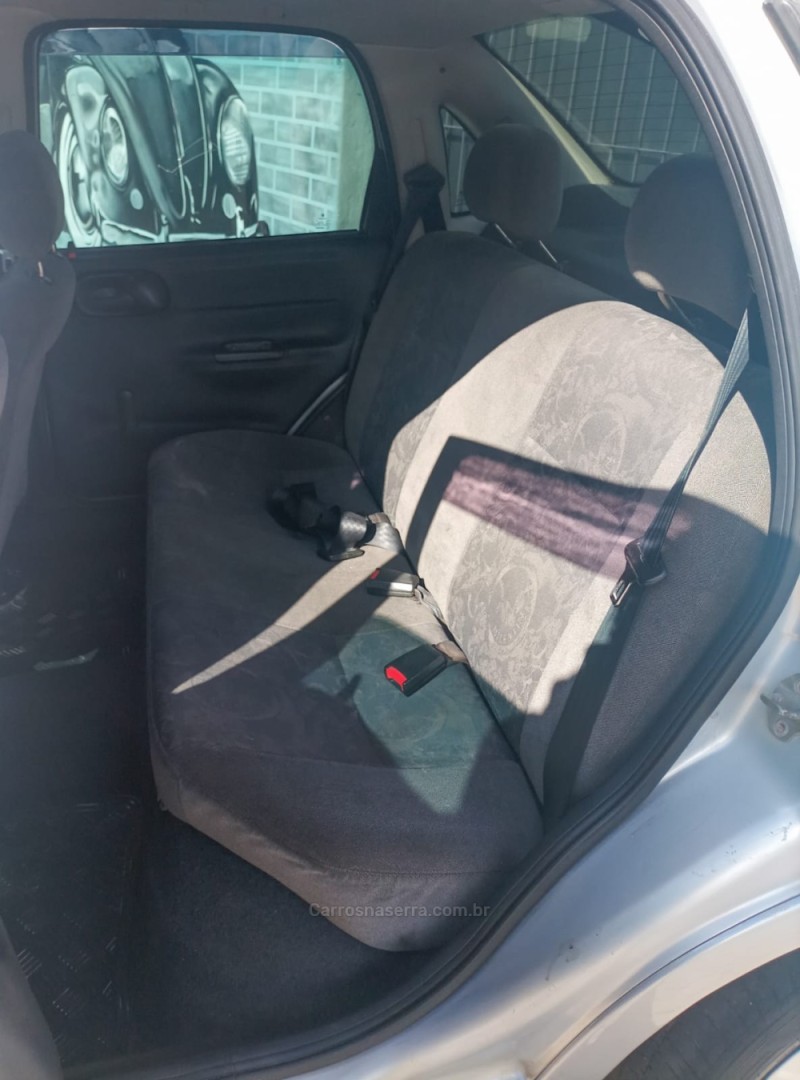 CORSA 1.0 MPFI MILENIUM II SEDAN 8V GASOLINA 4P MANUAL - 2002 - CAXIAS DO SUL