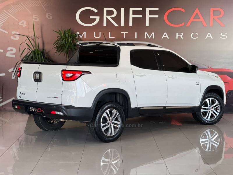 TORO 2.0 16V TURBO DIESEL VOLCANO 4WD AUTOMÁTICO - 2018 - DOIS IRMãOS