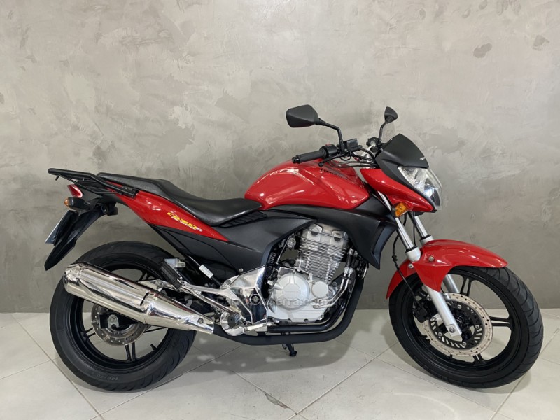 CB 300R 