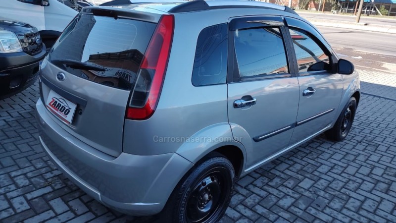 FIESTA 1.0 SE 8V FLEX 4P MANUAL - 2014 - CAXIAS DO SUL