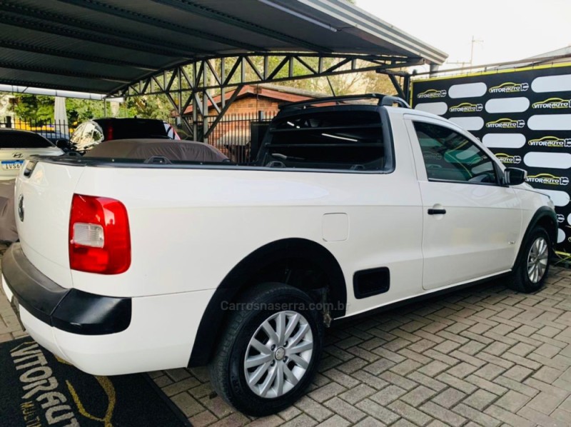 SAVEIRO 1.6 MI TREND CS 8V FLEX 2P MANUAL G.IV - 2011 - ESTâNCIA VELHA