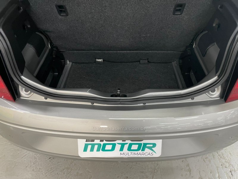 UP 1.0 TSI MOVE UP 12V FLEX 4P MANUAL - 2017 - CAXIAS DO SUL