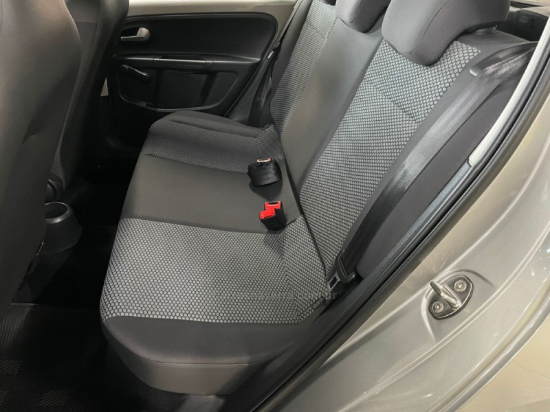 UP 1.0 TSI MOVE UP 12V FLEX 4P MANUAL - 2017 - CAXIAS DO SUL