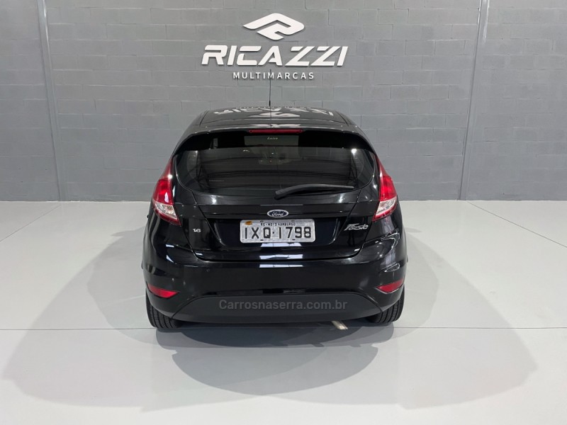 FIESTA 1.6 SE HATCH 16V FLEX 4P MANUAL - 2017 - ESTâNCIA VELHA