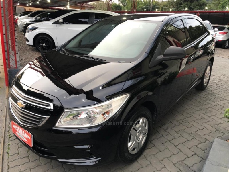 ONIX 1.0 LT PLUS 8V FLEX 4P MANUAL - 2015 - TRêS COROAS