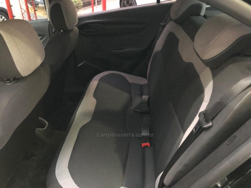ONIX 1.0 LT PLUS 8V FLEX 4P MANUAL - 2015 - TRêS COROAS