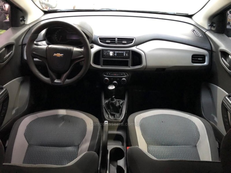 ONIX 1.0 LT PLUS 8V FLEX 4P MANUAL - 2015 - TRêS COROAS