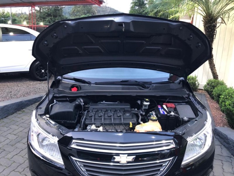 ONIX 1.0 LT PLUS 8V FLEX 4P MANUAL - 2015 - TRêS COROAS