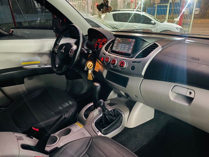 L200 TRITON 3.2 HPE 4X4 CD 16V TURBO INTERCOOLER DIESEL 4P AUTOMÁTICO - 2013 - CAXIAS DO SUL