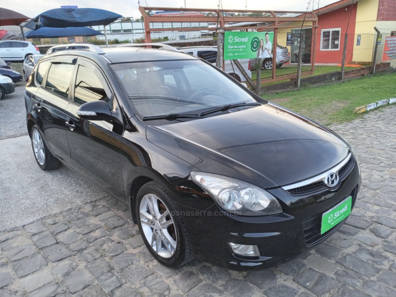 I30 CW 2.0 MPFI GLS 16V GASOLINA 4P MANUAL - 2011 - FARROUPILHA