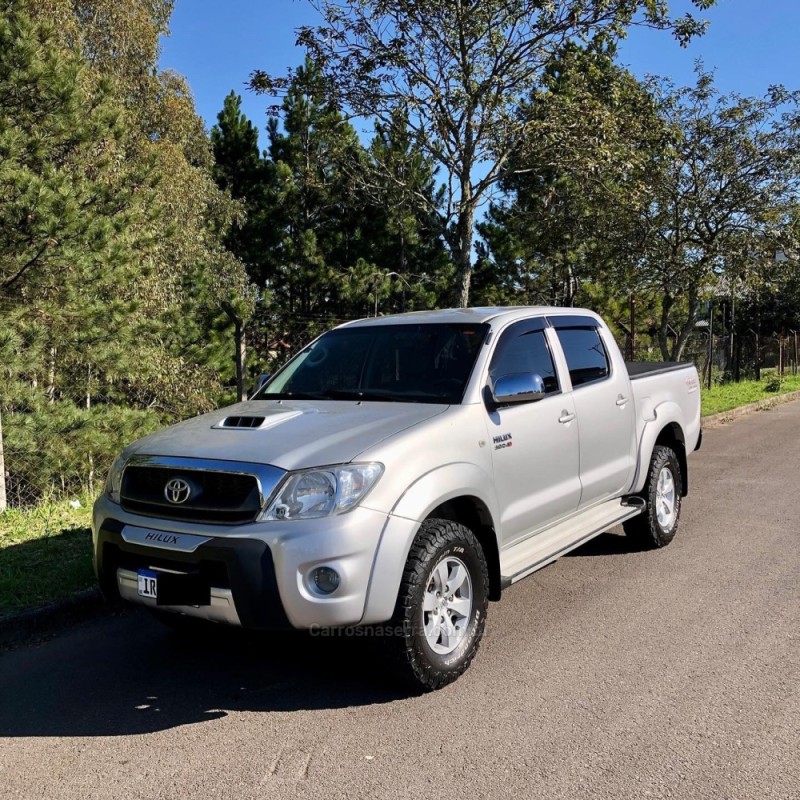 HILUX 3.0 SRV 4X4 CD 16V TURBO INTERCOOLER DIESEL 4P AUTOMÁTICO