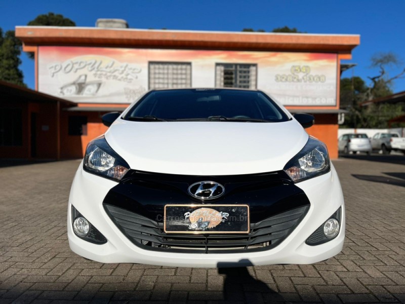 HB20S 1.6 COMFORT PLUS 16V FLEX 4P AUTOMÁTICO - 2015 - CANELA