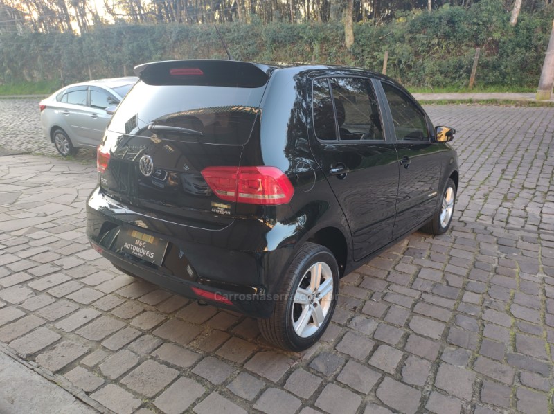 FOX 1.0 MPI COMFORTLINE 12V FLEX 4P MANUAL - 2016 - CAXIAS DO SUL