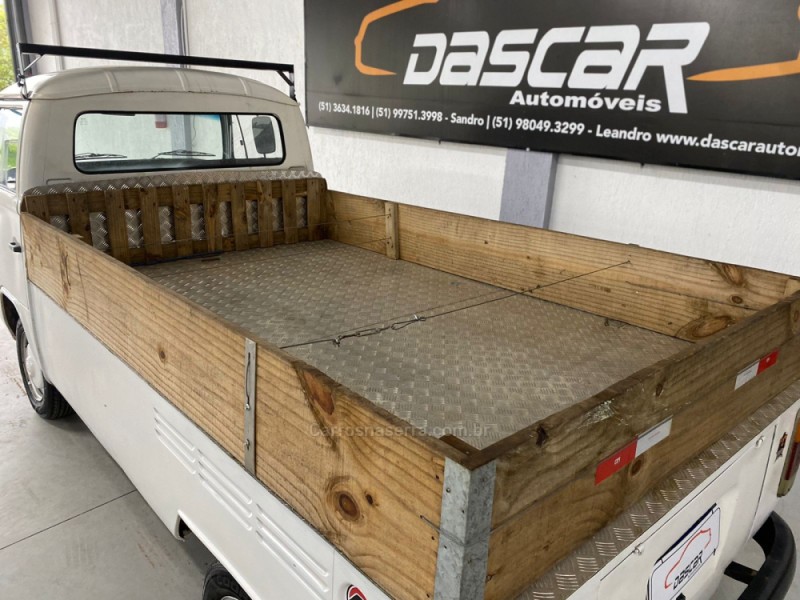 KOMBI 1.6 PICK-UP CS 8V GASOLINA 2P MANUAL - 1986 - BOM PRINCíPIO