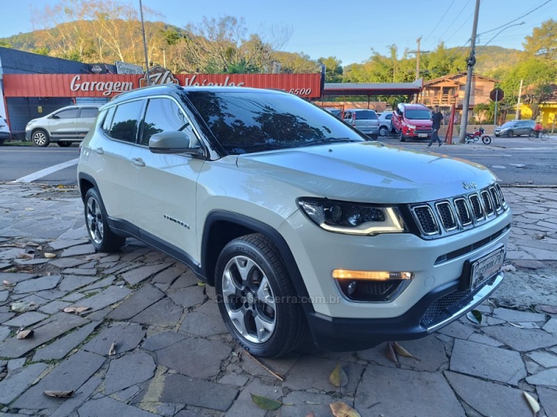 COMPASS 2.0 16V FLEX LIMITED AUTOMÁTICO - 2017 - TRêS COROAS