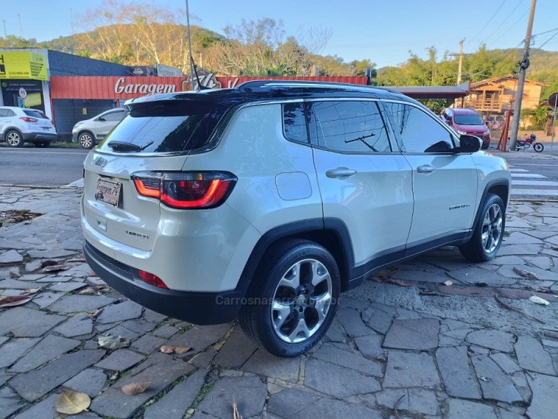 COMPASS 2.0 16V FLEX LIMITED AUTOMÁTICO - 2017 - TRêS COROAS