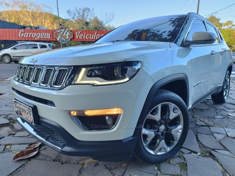 COMPASS 2.0 16V FLEX LIMITED AUTOMÁTICO - 2017 - TRêS COROAS