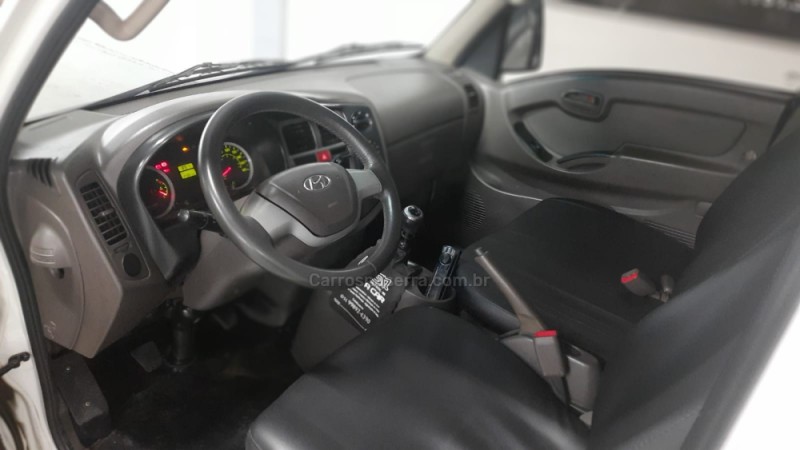 HR 2.5 TCI HD LONGO COM CAÇAMBA 4X2 8V 97CV TURBO INTERCOOLER DIESEL 2P MANUAL - 2016 - BOM PRINCíPIO