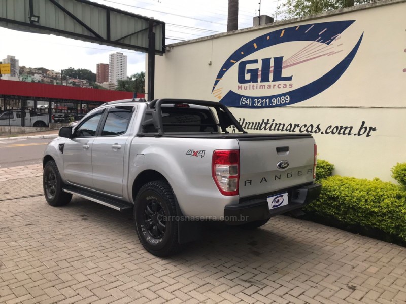 RANGER 3.2 XLS 4X4 CD 20V DIESEL 4P MANUAL - 2013 - CAXIAS DO SUL