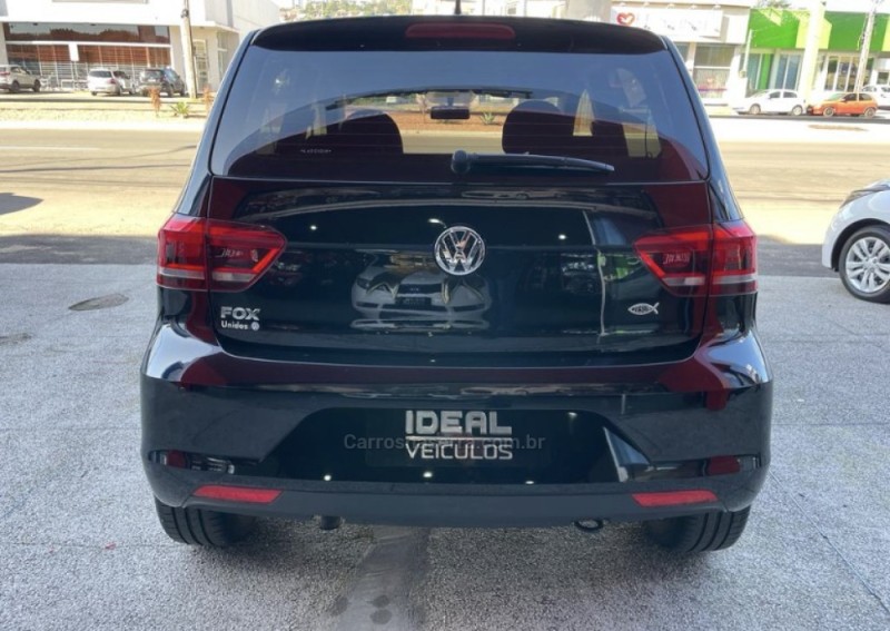 FOX 1.6 CONNECT 8V FLEX 4P MANUAL - 2020 - NOVO HAMBURGO