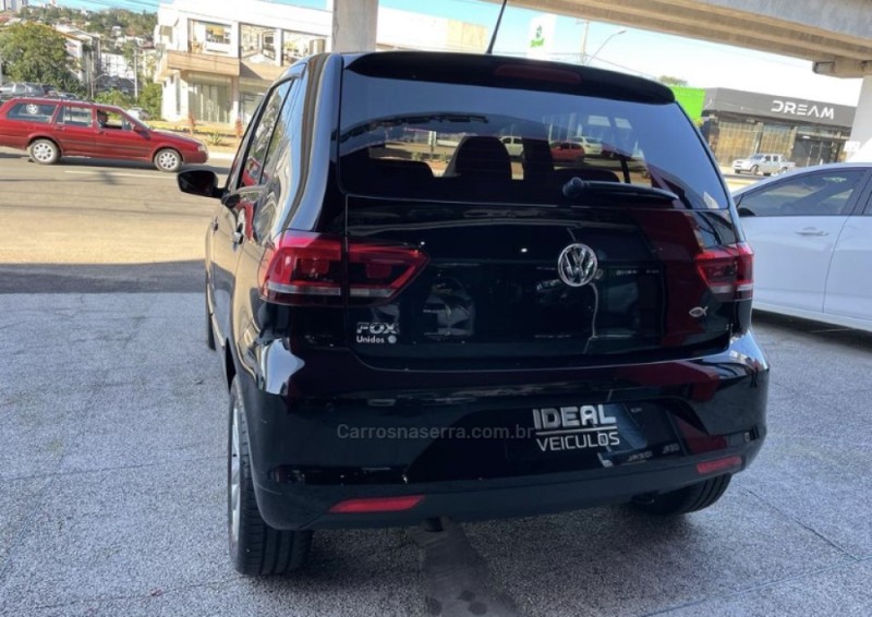 FOX 1.6 CONNECT 8V FLEX 4P MANUAL - 2020 - NOVO HAMBURGO