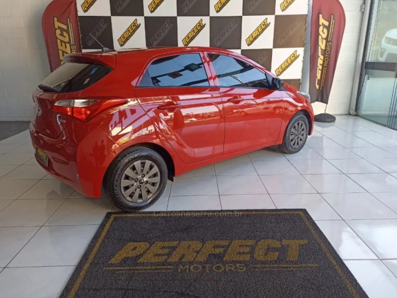 HB20 1.0 COMFORT 12V FLEX 4P MANUAL - 2015 - PORTãO
