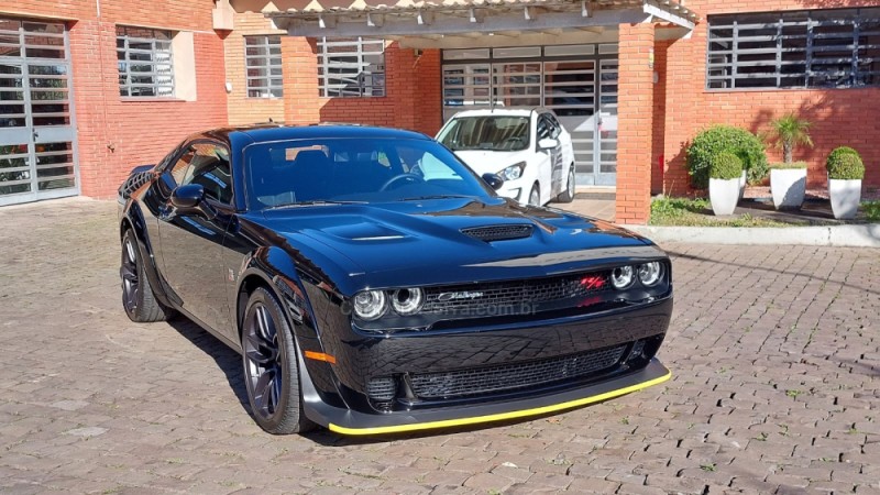 challenger 6.4 srt8 hemi v8 16v gasolina 2p manual 2021 caxias do sul