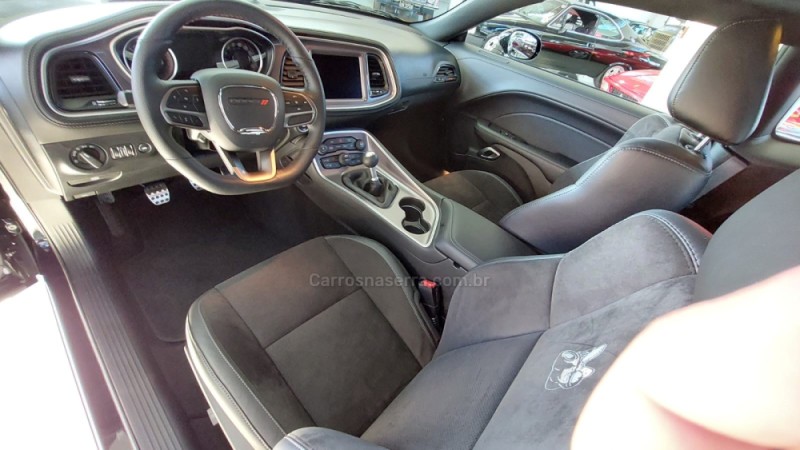 CHALLENGER 6.4 SRT8 HEMI V8 16V GASOLINA 2P MANUAL - 2021 - CAXIAS DO SUL