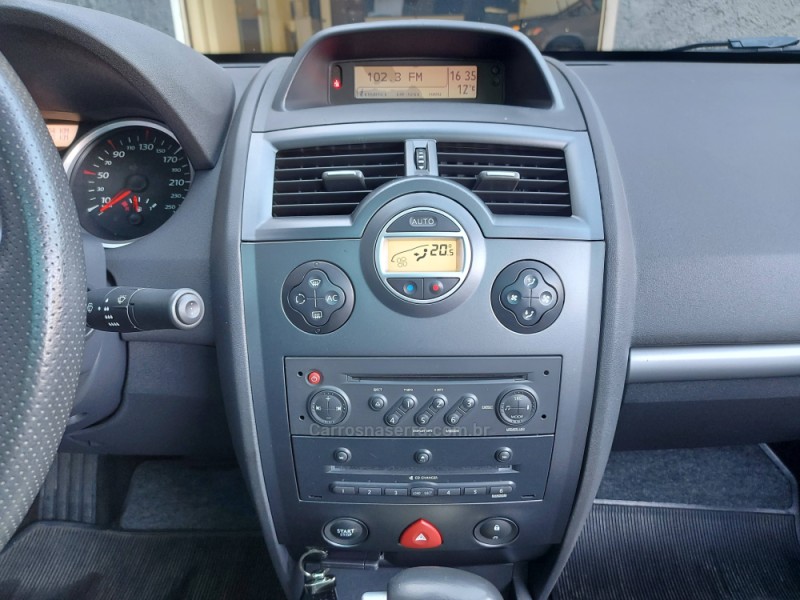MÉGANE 2.0 DYNAMIQUE COUPÉ CABRIOLET 16V GASOLINA 2P AUTOMÁTICO - 2008 - NOVO HAMBURGO