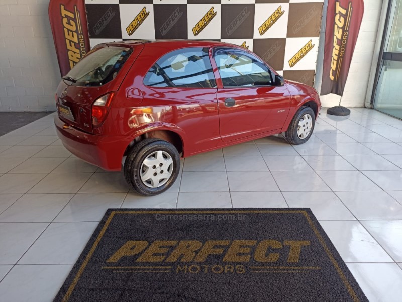 CELTA 1.0 MPFI 8V GASOLINA 2P MANUAL - 2009 - PORTãO