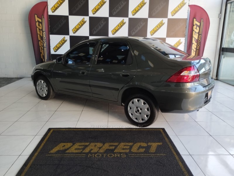 PRISMA 1.4 MPFI MAXX 8V FLEX 4P MANUAL - 2011 - PORTãO