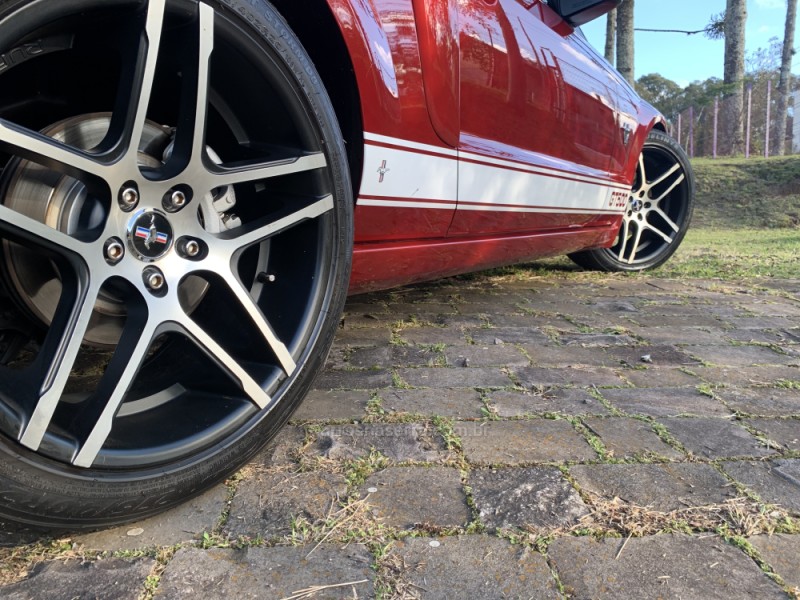 MUSTANG 4.6 GT V8 GASOLINA 2P MANUAL - 2009 - CAXIAS DO SUL