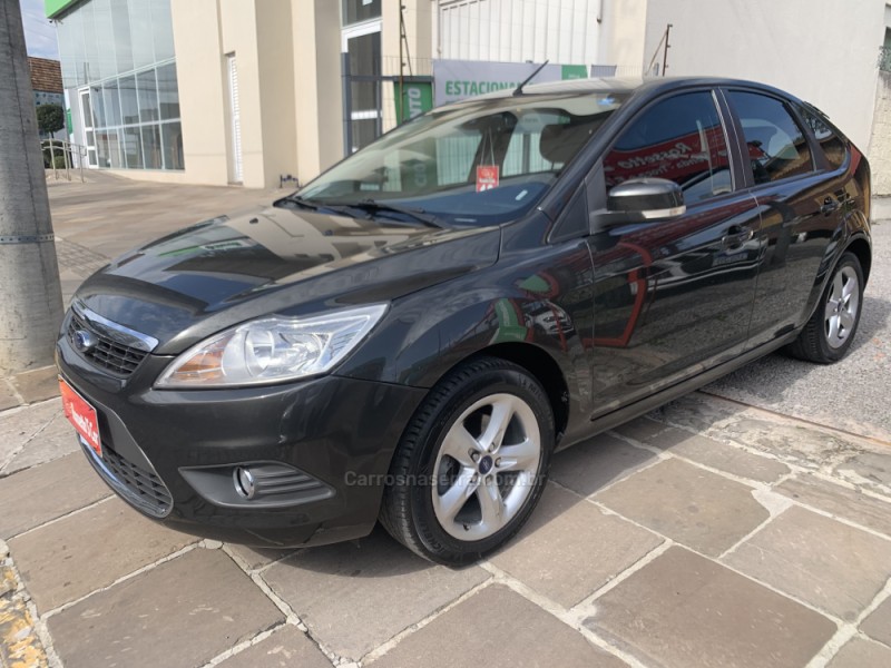 FOCUS 2.0 FC 16V FLEX 4P AUTOMÁTICO - 2013 - FARROUPILHA