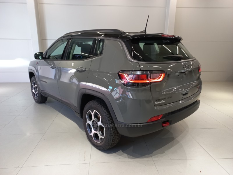 COMPASS 2.0 TRAILHAWK TD350 TURBO DIESEL 4X4 4P AUTOMÁTICO - 2022 - FLORES DA CUNHA