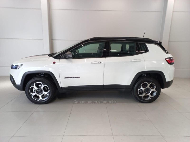 COMPASS 2.0 TRAILHAWK TD350 TURBO DIESEL 4X4 4P AUTOMÁTICO - 2022 - FLORES DA CUNHA