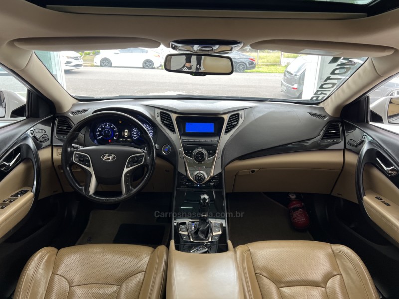 AZERA 3.0 MPFI GLS V6 24V GASOLINA 4P AUTOMÁTICO - 2012 - NOVO HAMBURGO