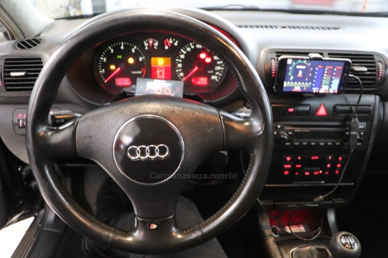 A3 1.8 20V 180CV TURBO GASOLINA 4P MANUAL - 2001 - CAXIAS DO SUL
