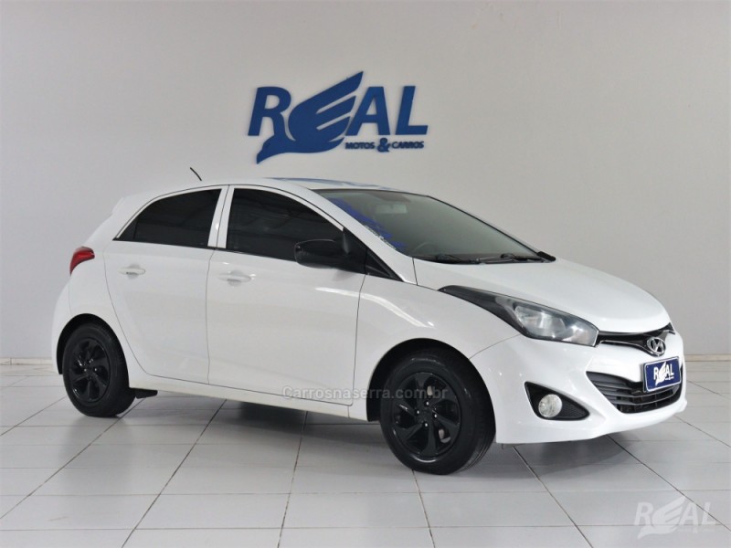HB20 1.0 COMFORT PLUS 12V FLEX 4P MANUAL - 2015 - SAPIRANGA