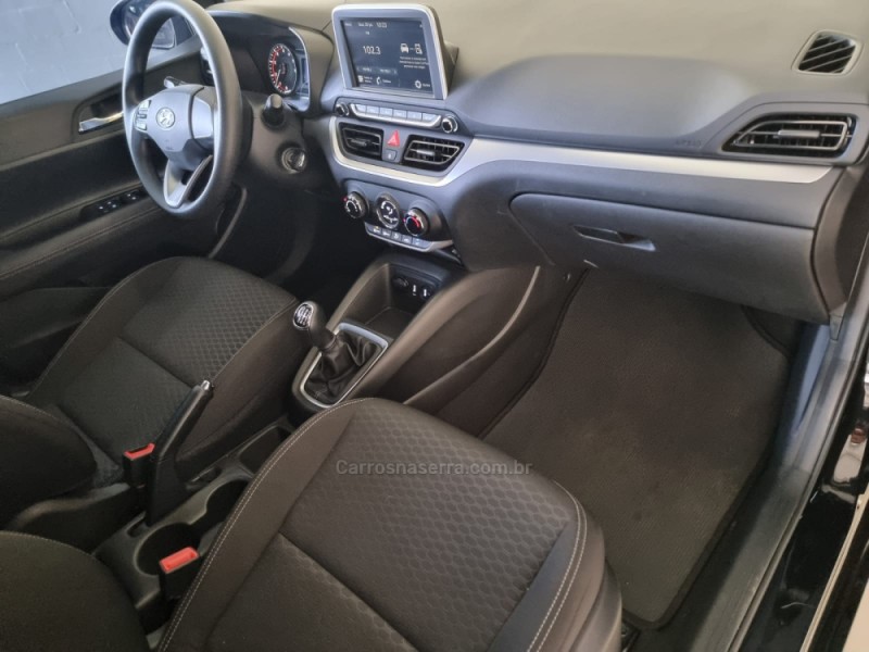 HB20 1.0 PLATINUM 12V TURBO FLEX 4P MANUAL - 2022 - FARROUPILHA