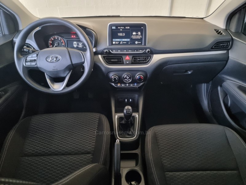 HB20 1.0 PLATINUM 12V TURBO FLEX 4P MANUAL - 2022 - FARROUPILHA
