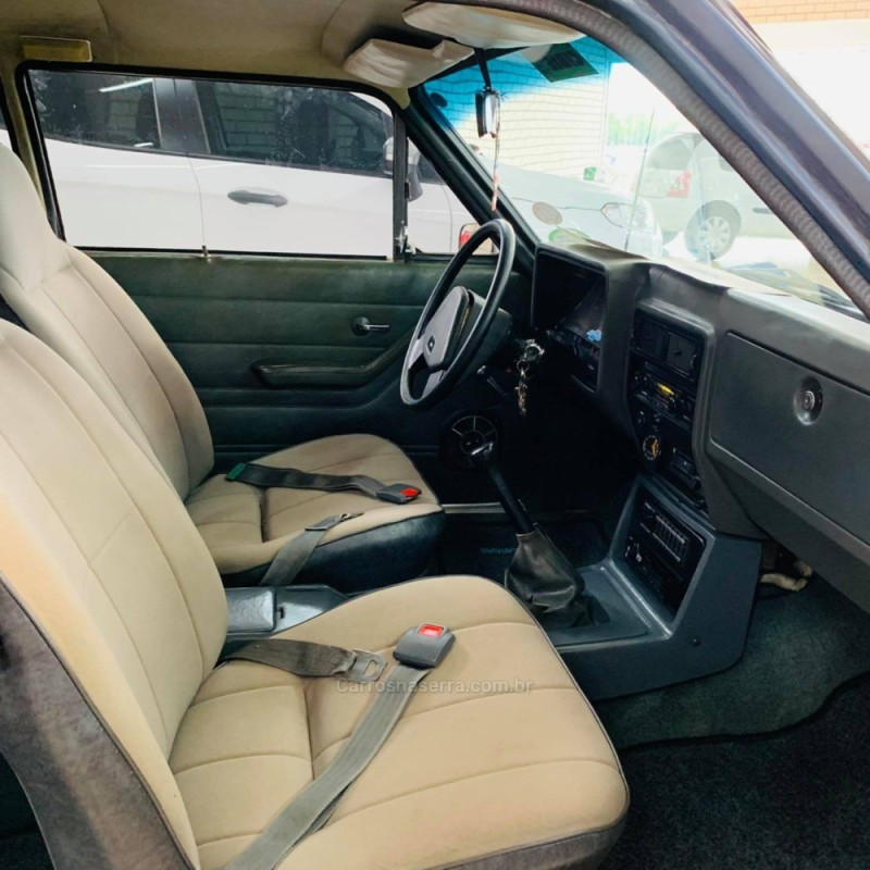 CARAVAN 2.5 L 8V GASOLINA 2P MANUAL - 1982 - CAPELA DE SANTANA