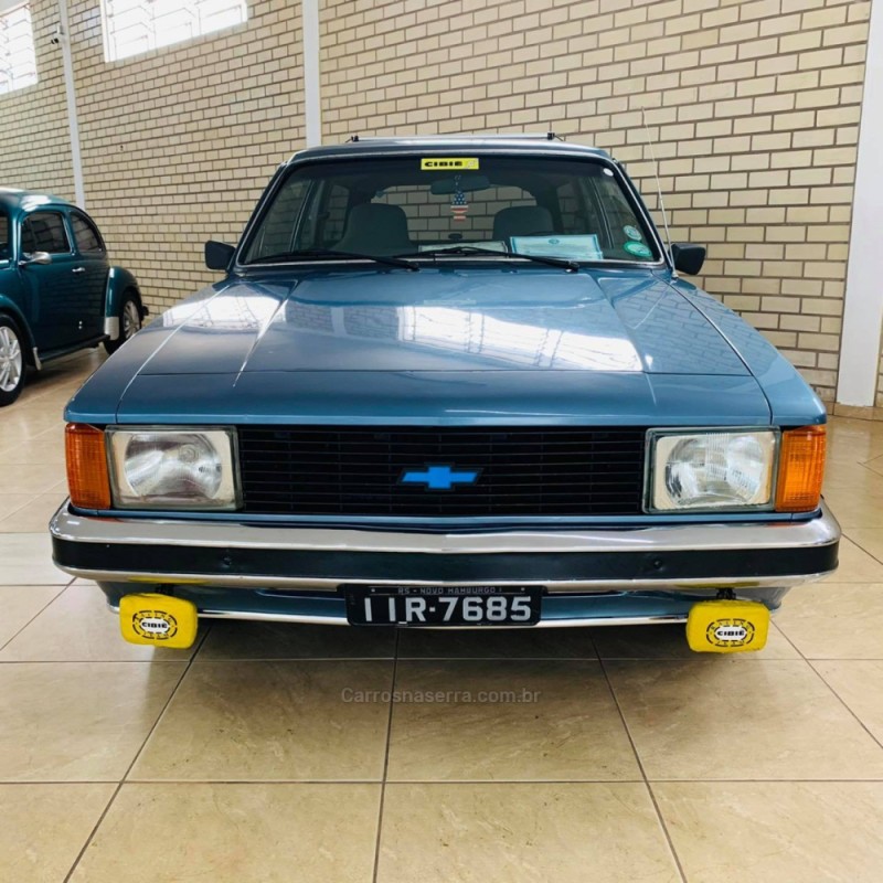 CARAVAN 2.5 L 8V GASOLINA 2P MANUAL - 1982 - CAPELA DE SANTANA