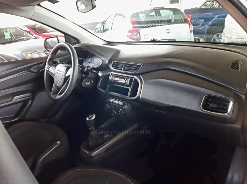 ONIX 1.4 MPFI LT 8V FLEX 4P MANUAL - 2015 - CAXIAS DO SUL