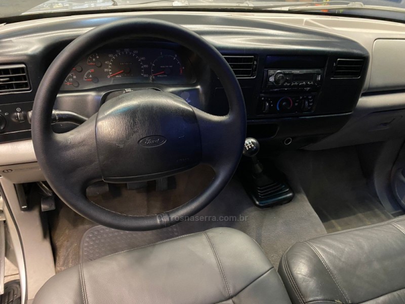 F-250 4.2 XLT 4X2 CS TURBO INTERCOOLER DIESEL 2P MANUAL - 2000 - CAXIAS DO SUL