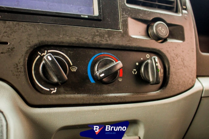 TRANSIT 2.2 FURGÃO CURTO TURBO DIESEL 3P MANUAL - 2011 - PALMEIRA DAS MISSõES